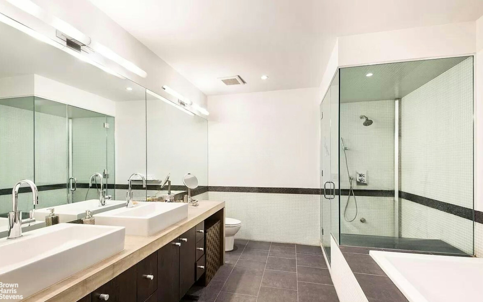 40 Walker Street, #2