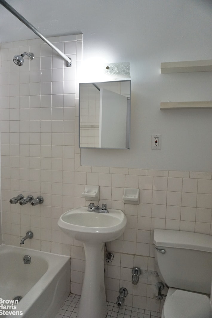 129 West 128th Street, #2B