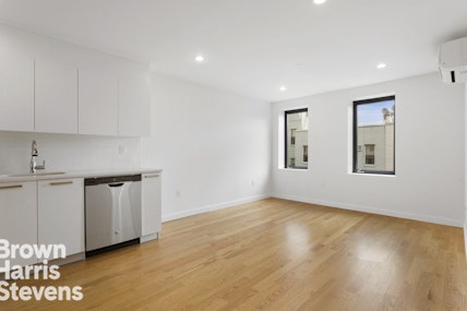 95 Diamond Street 3B, Brooklyn, Brooklyn, NY - 1 Bedrooms  
1 Bathrooms  
3 Rooms - 