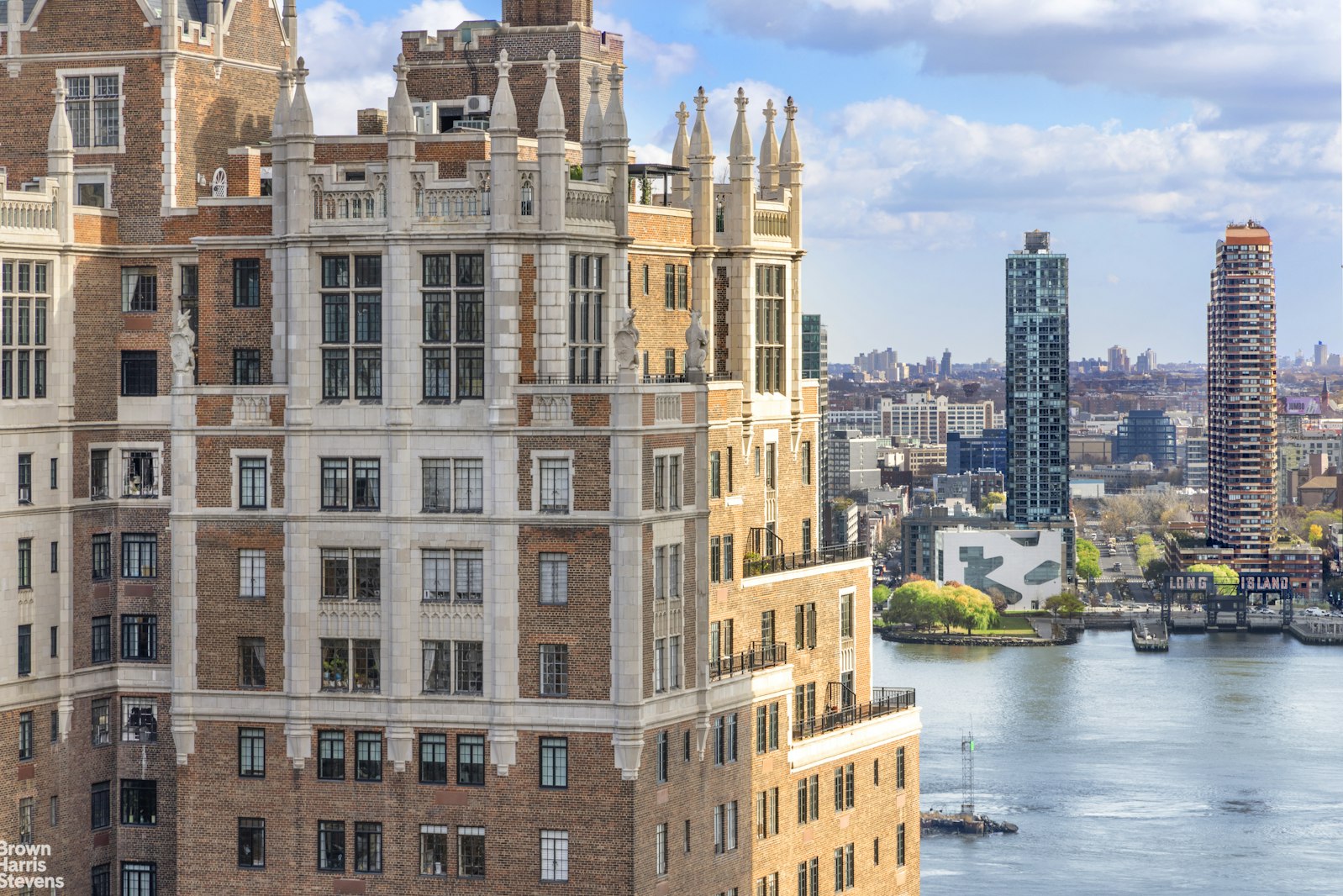 300 East 40th Street, #28E