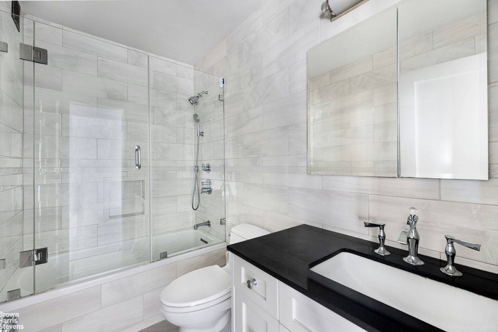 300 East 40th Street, #28E