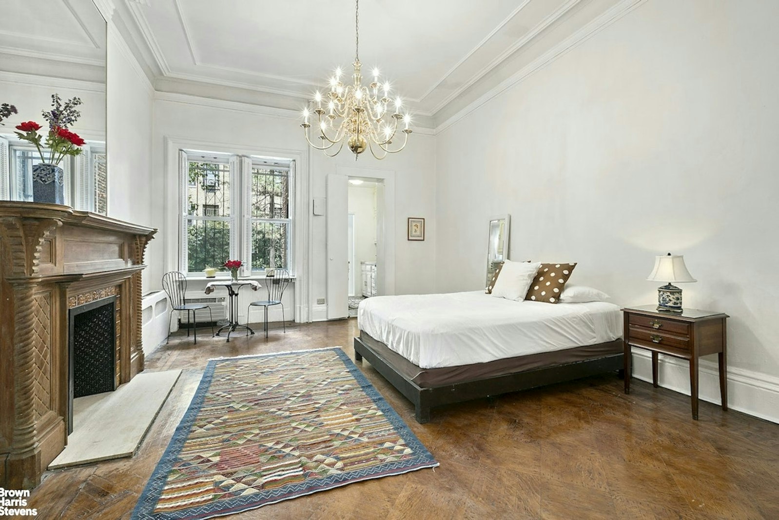 Photo 1 of 123 West 78th Street Parlor, Upper West Side, NYC, $3,950, Web #: 23320282