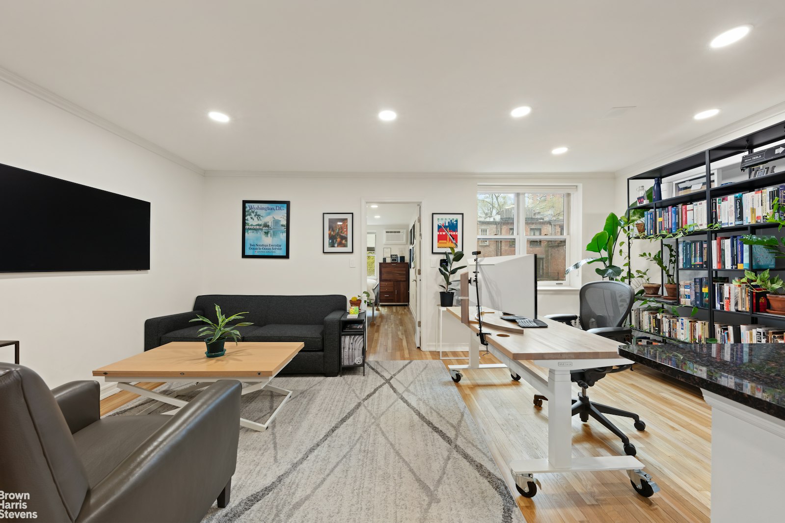 Photo 1 of 28 West 96th Street 6, Upper West Side, NYC, $765,000, Web #: 23327352