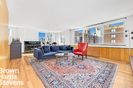 Property for Sale at 501 East 79th Street, Upper East Side, NYC - Bedrooms: 3 
Bathrooms: 2.5 
Rooms: 5  - $1,650,000