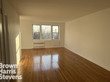 3475 Greystone Avenue 6E, Riverdale, New York - 1 Bedrooms  
1 Bathrooms  
3 Rooms - 