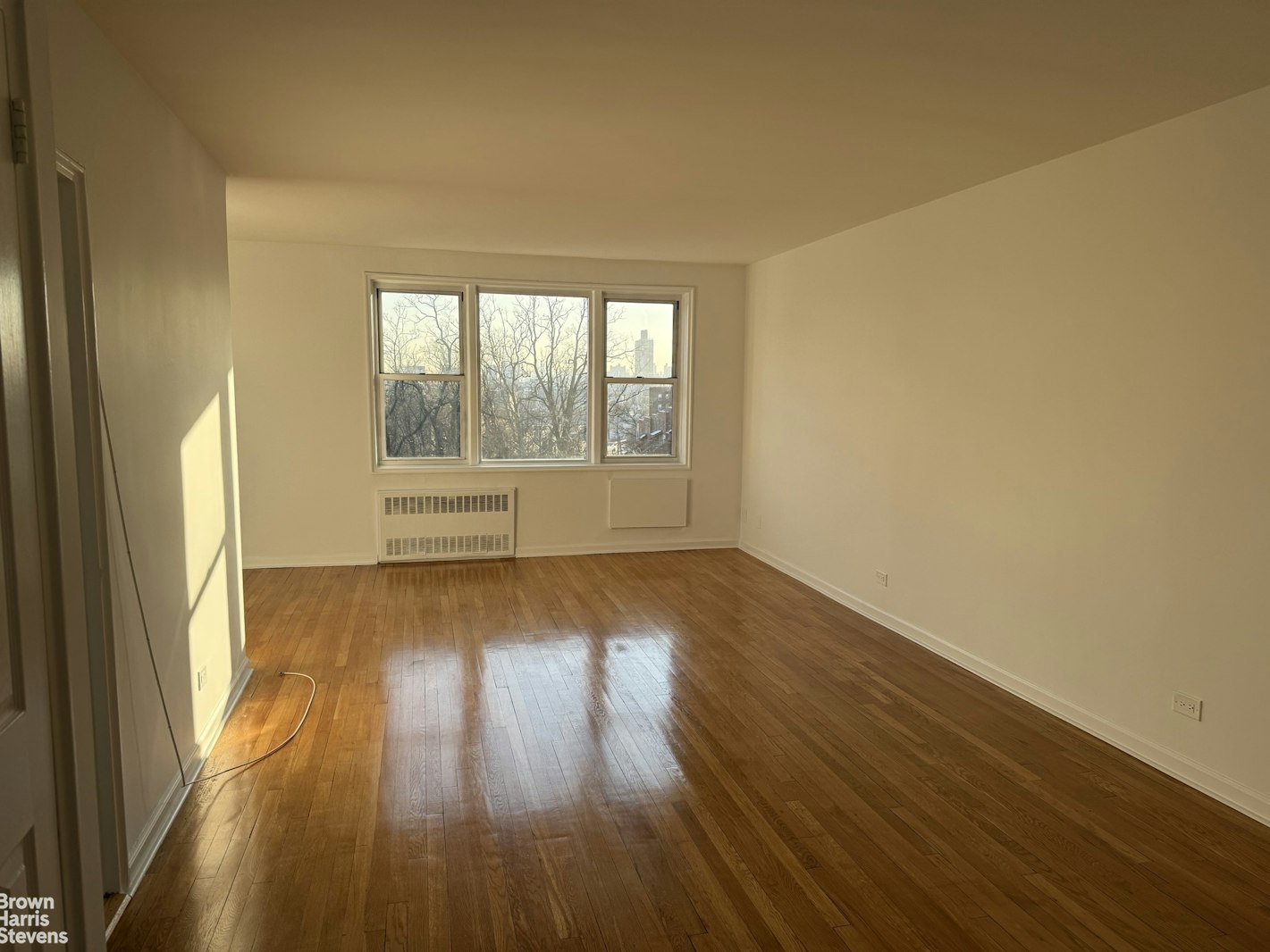 Photo 1 of 3475 Greystone Avenue 6E, Riverdale, New York, $2,000, Web #: 23330947