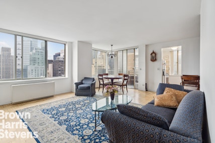 Property for Sale at 236 East 47th Street 31F, Midtown East, NYC - Bedrooms: 2 
Bathrooms: 2 
Rooms: 4.5 - $1,350,000