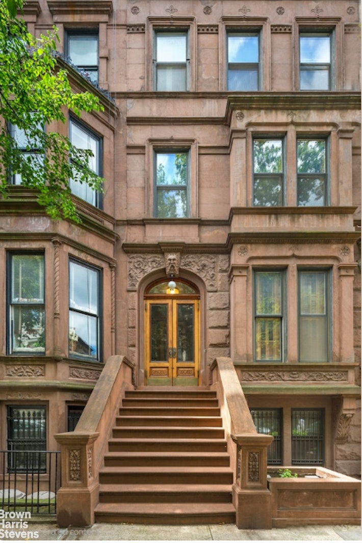 Photo 1 of 44 West 76th Street 2, Upper West Side, NYC, $939,000, Web #: 23342409