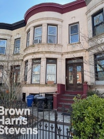 178 Lefferts Avenue, Prospect Lefferts Gardens, Brooklyn, NY - 4 Bedrooms  
2 Bathrooms  
10 Rooms - 