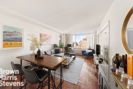 2373 Broadway 1624, Upper West Side, NYC - 1 Bedrooms  
1 Bathrooms  
3 Rooms - 