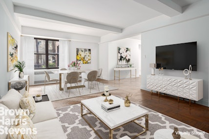 Property for Sale at 330 East 79th Street 1A, Upper East Side, NYC - Bedrooms: 3 
Bathrooms: 2.5 
Rooms: 5.5 - $1,450,000