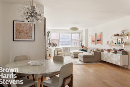 1175 York Avenue 5C, Upper East Side, NYC - 3 Bedrooms  
2 Bathrooms  
5 Rooms - 