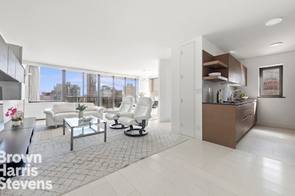 Property for Sale at 161 West 61st Street 24F, Upper West Side, NYC - Bedrooms: 1 
Bathrooms: 1.5 
Rooms: 3.5 - $1,595,000