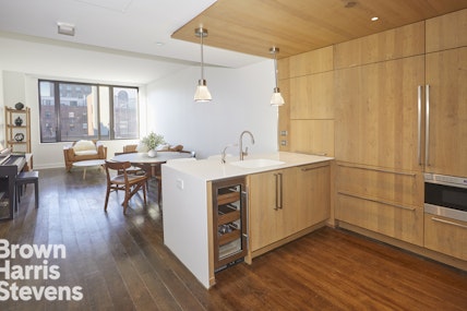 Property for Sale at 211 East 13th Street 6E, East Village, NYC - Bedrooms: 1 
Bathrooms: 1 
Rooms: 3  - $1,580,000