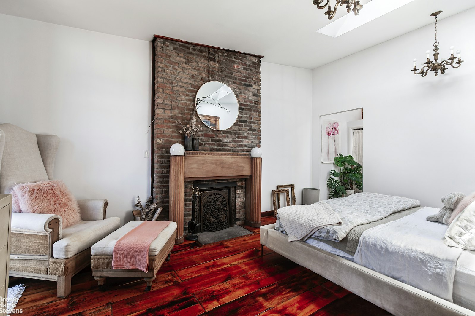 301 Water Street Vinegar Hill Brooklyn NY 11201
