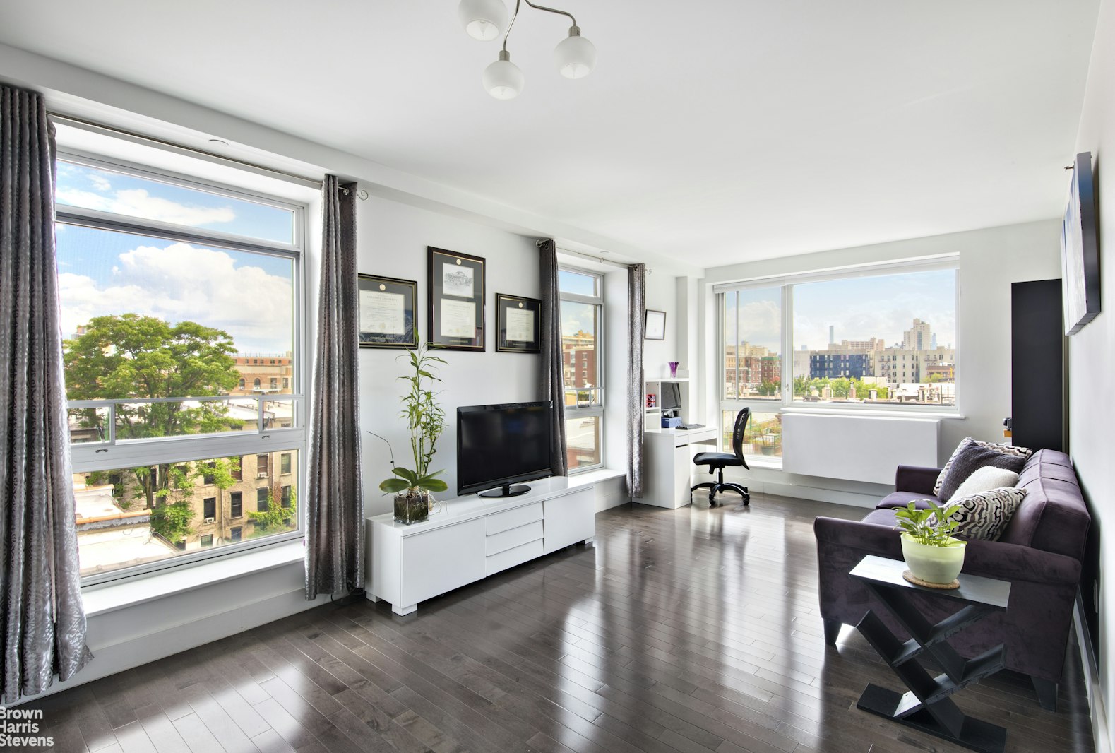 Photo 1 of 88 Morningside Avenue 8G, Morningside Heights, NYC, $4,400, Web #: 23379400