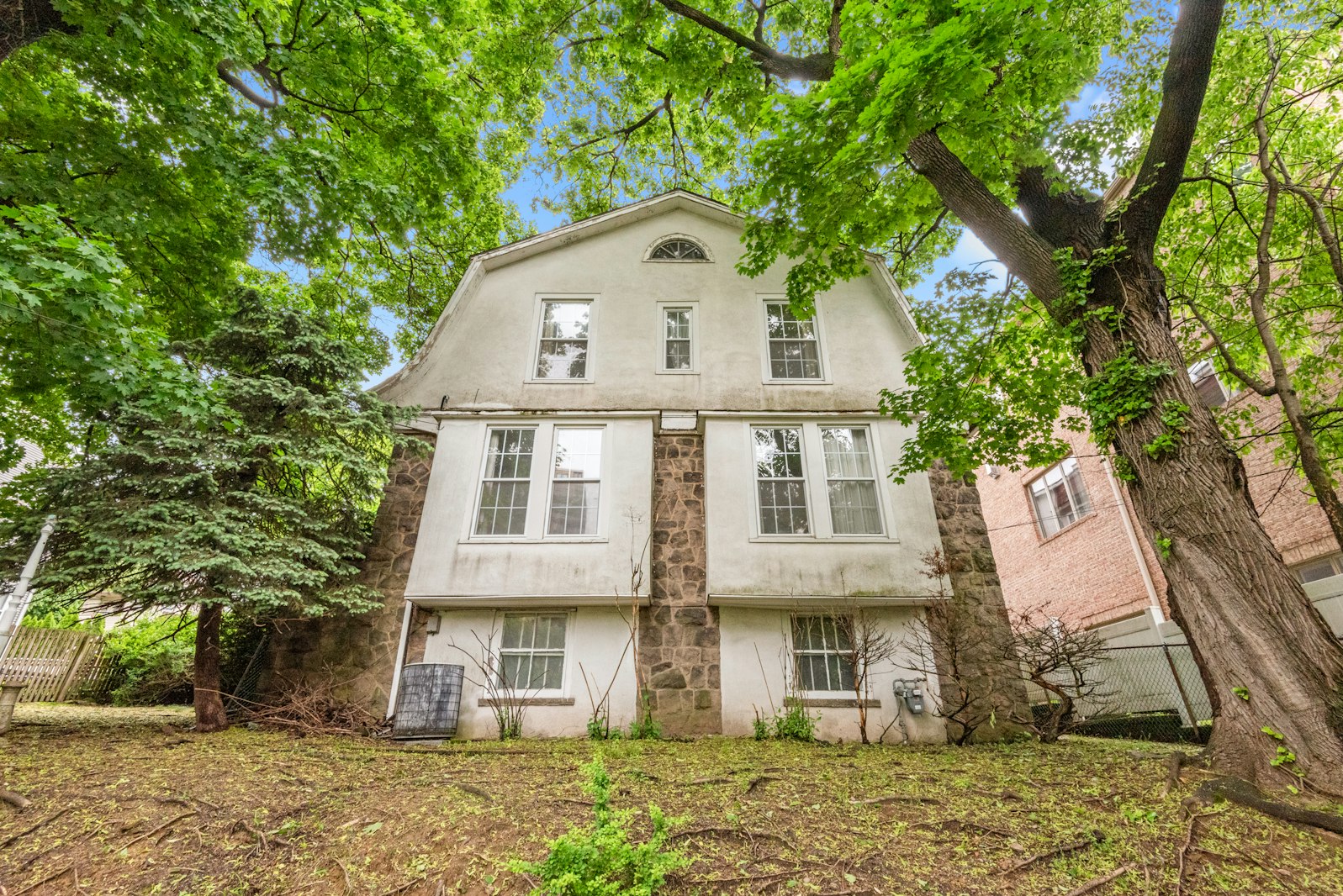 Photo 1 of 1208 River Road, Edgewater, New Jersey, $2,200,000, Web #: 23387272