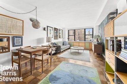 Rental Property at 7 East 14th Street 18M, Flatiron, NYC - Bedrooms: 1 
Bathrooms: 1 
Rooms: 3  - $4,500 MO.