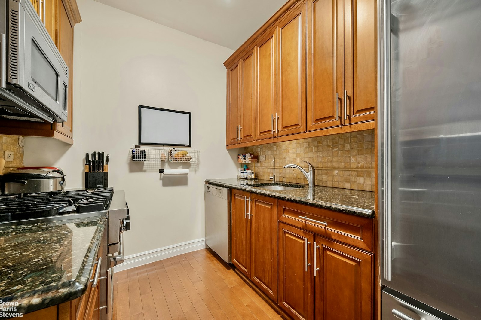 58 West 58th Street Midtown West New York NY 10019