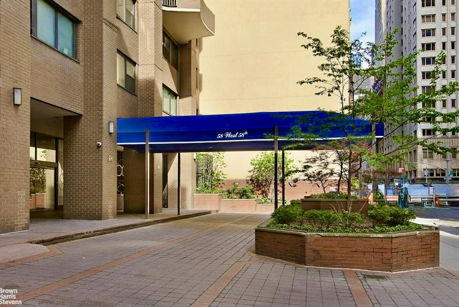 58 West 58th Street Midtown West New York NY 10019