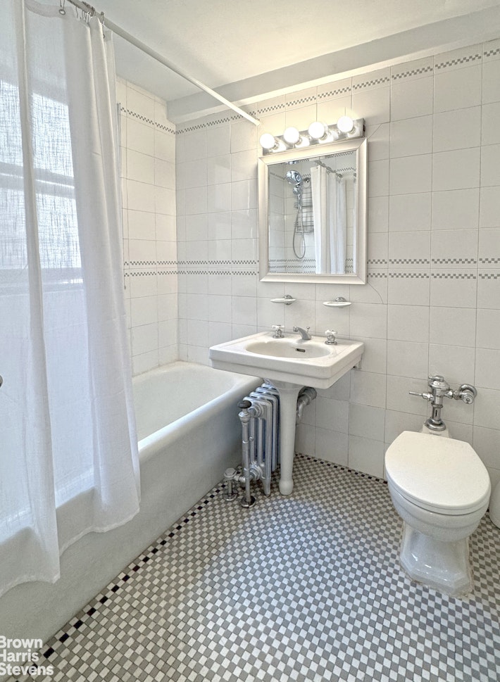 205 East 69th Street Upper East Side New York NY 10021