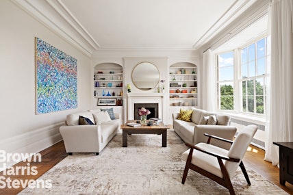 285 Central Park West 5S, Upper West Side, NYC - 5 Bedrooms  
3.5 Bathrooms  
9 Rooms - 
