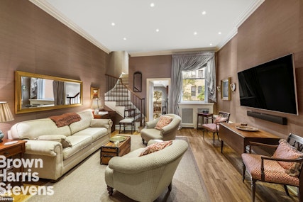 105 West 78th Street 1, Upper West Side, NYC - 2 Bedrooms  
2 Bathrooms  
4 Rooms - 