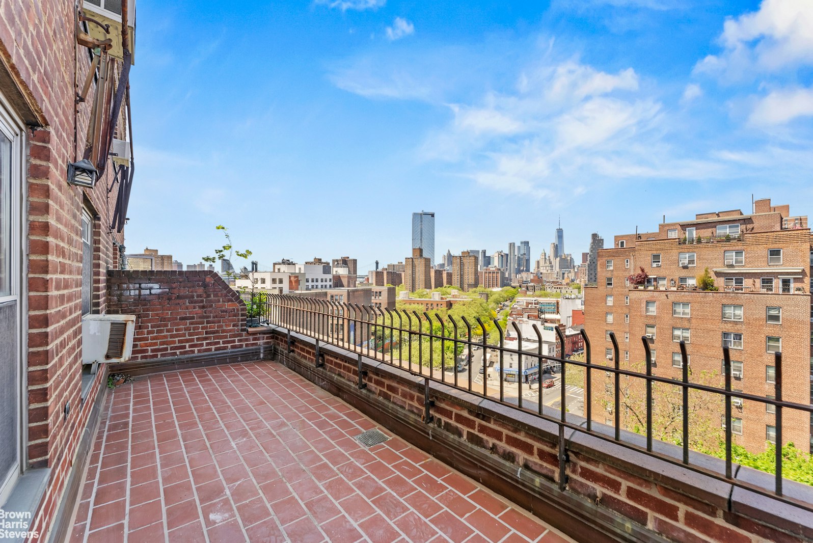 550 Grand Street G11D Lower East Side New York NY 10002