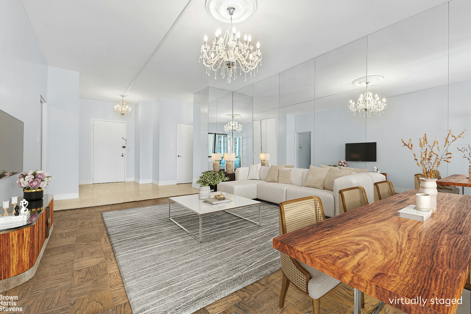Photo 1 of 58 West 58th Street 15A, Midtown West, NYC, $8,500, Web #: 23432363