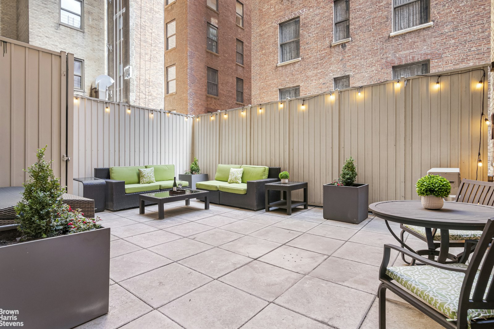 Photo 1 of 2166 Broadway 4E, Upper West Side, NYC, $1,095,000, Web #: 23433913