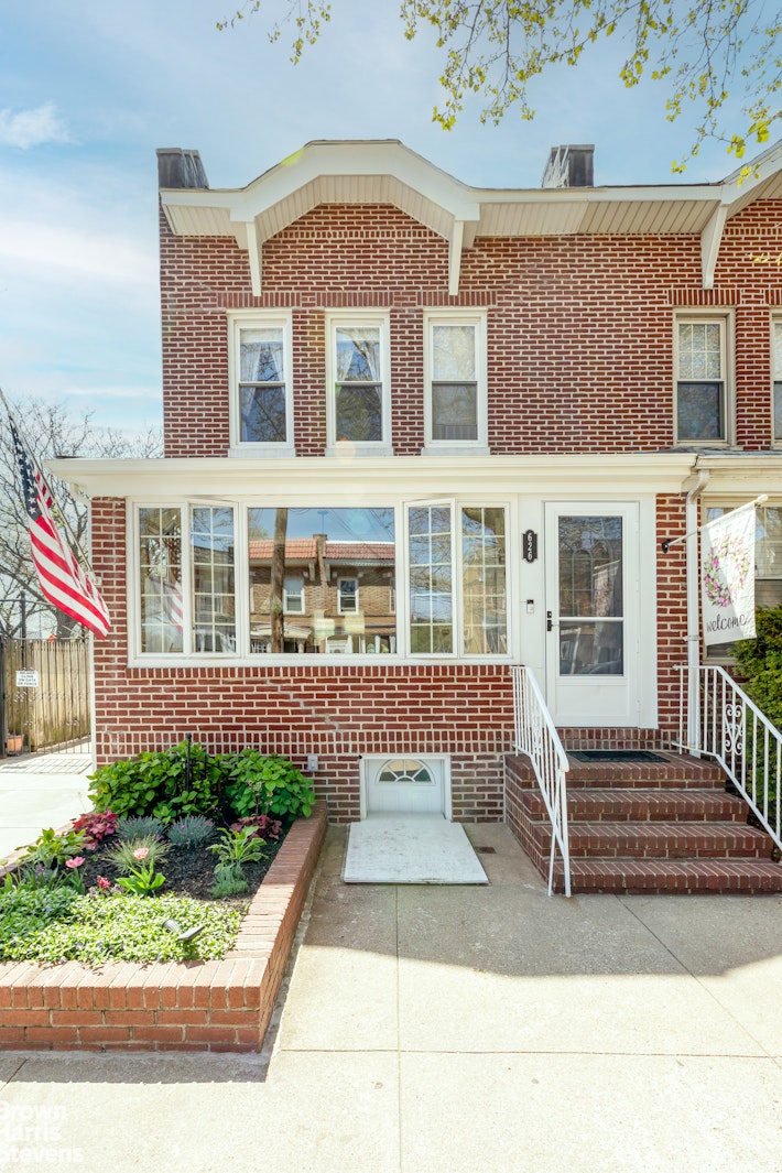 Photo 1 of 626 81st Street, Bay Ridge, Brooklyn, NY, $1,250,000, Web #: 23434287
