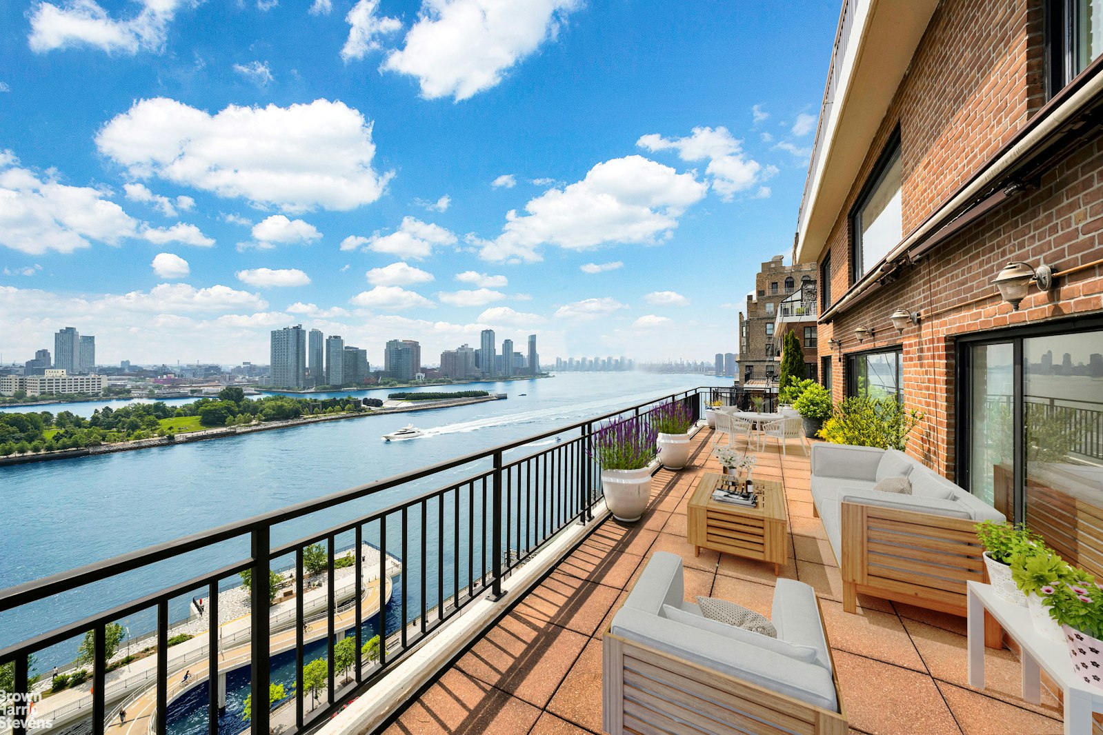 Photo 1 of 60 Sutton Place South 18An18bn, Midtown East, NYC, $19,000, Web #: 23436427