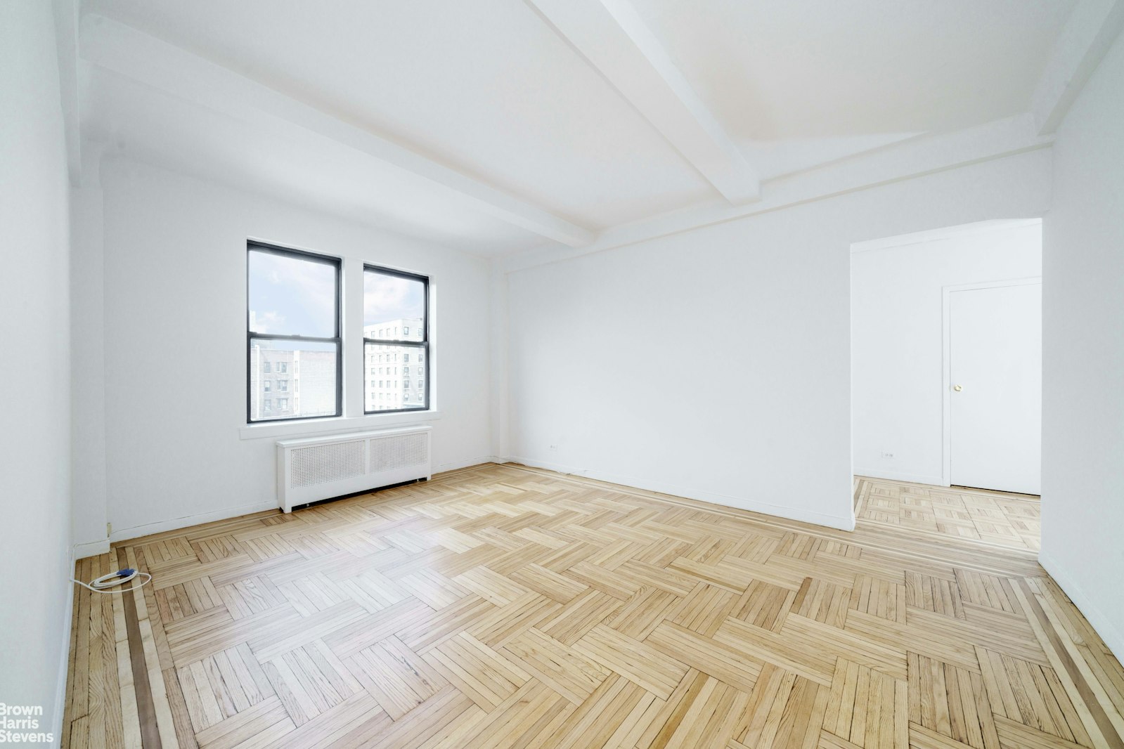 Photo 1 of 675 West End Avenue 9C, Upper West Side, NYC, $4,200, Web #: 23439087