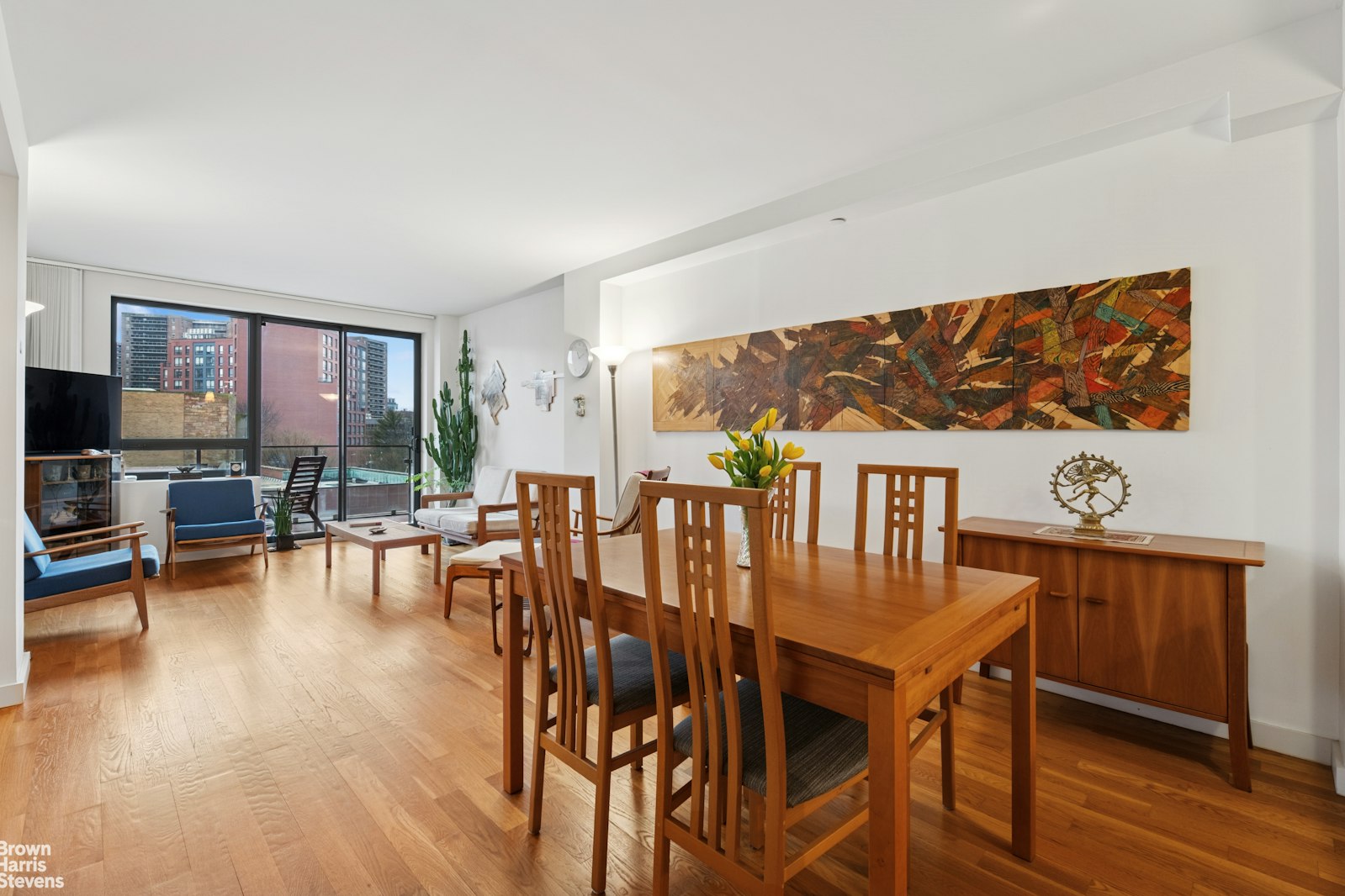 Photo 1 of 106 -20 70th Ave 4A, Forest Hills, Queens, NY, $4,850, Web #: 23439661