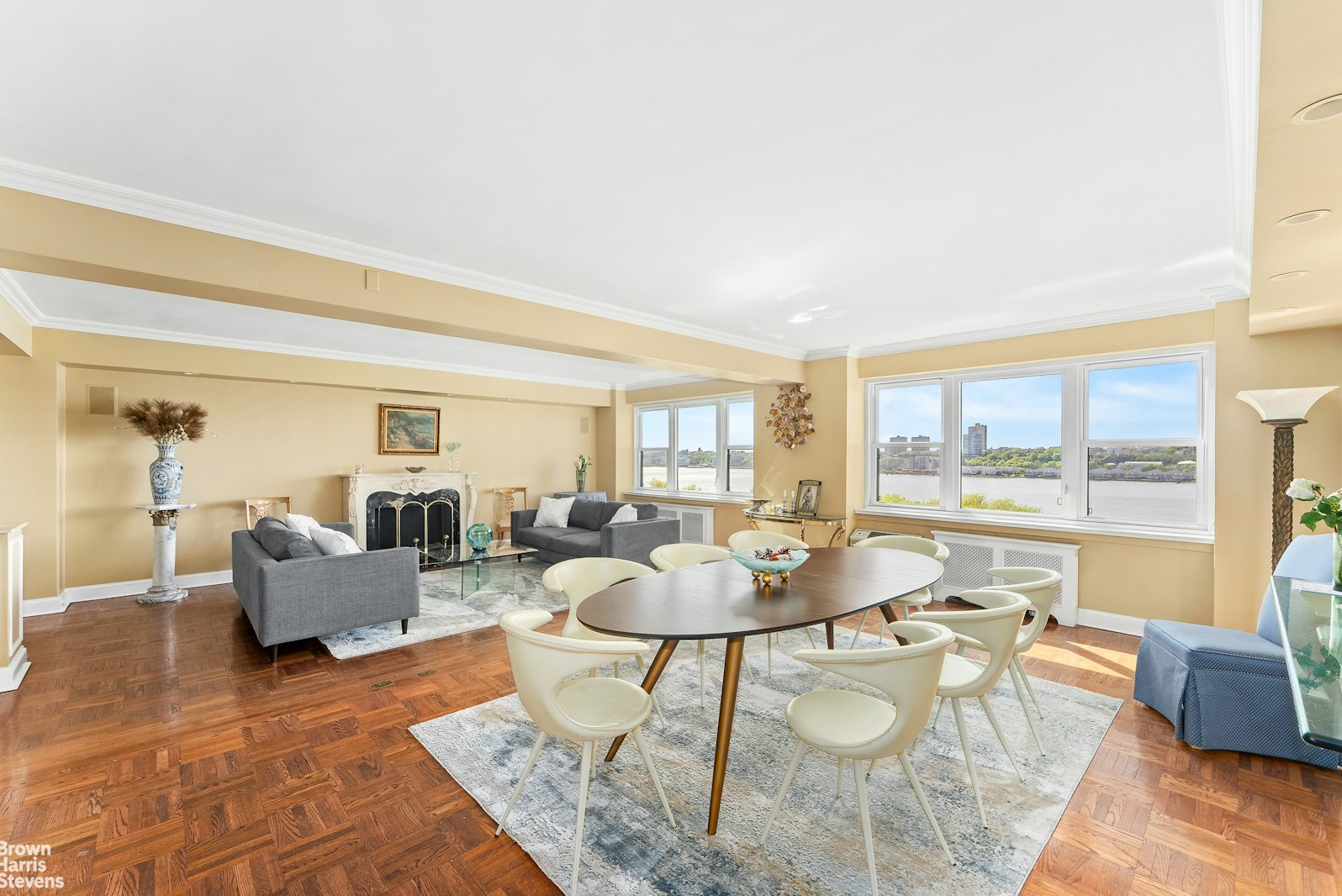 Photo 1 of 11 Riverside Drive 8Ew, Upper West Side, NYC, $4,250,000, Web #: 23440035