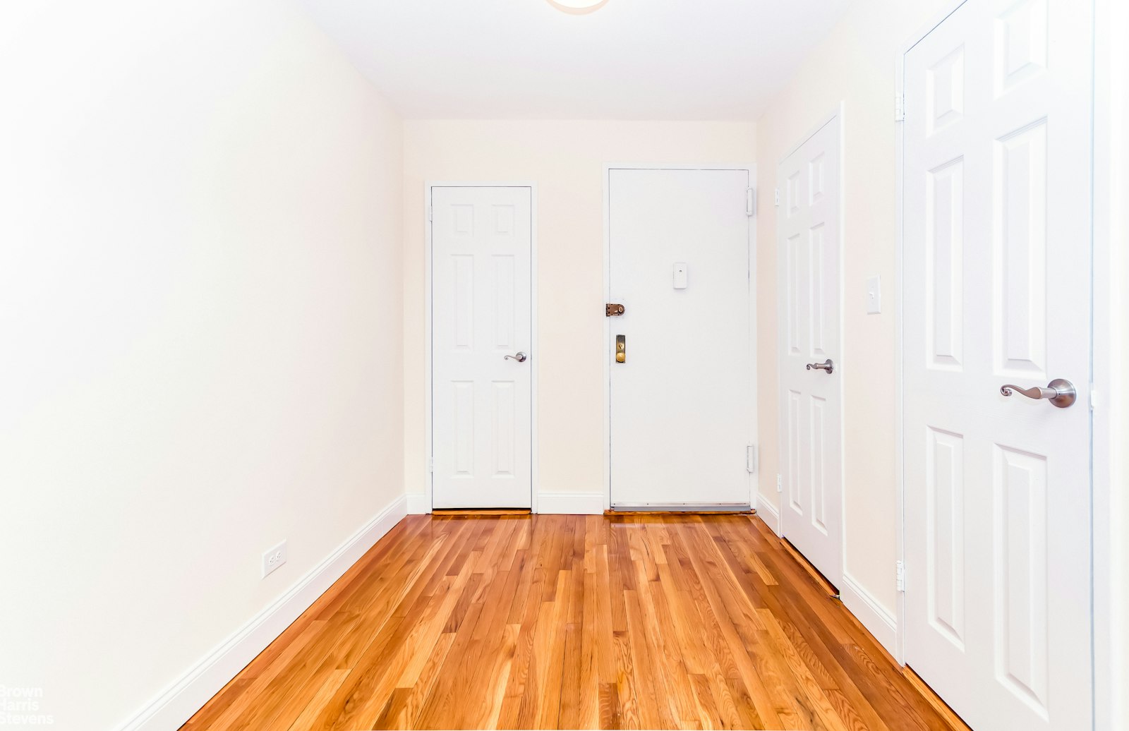 5715 Mosholu Avenue 6F North Riverdale Bronx NY 10471