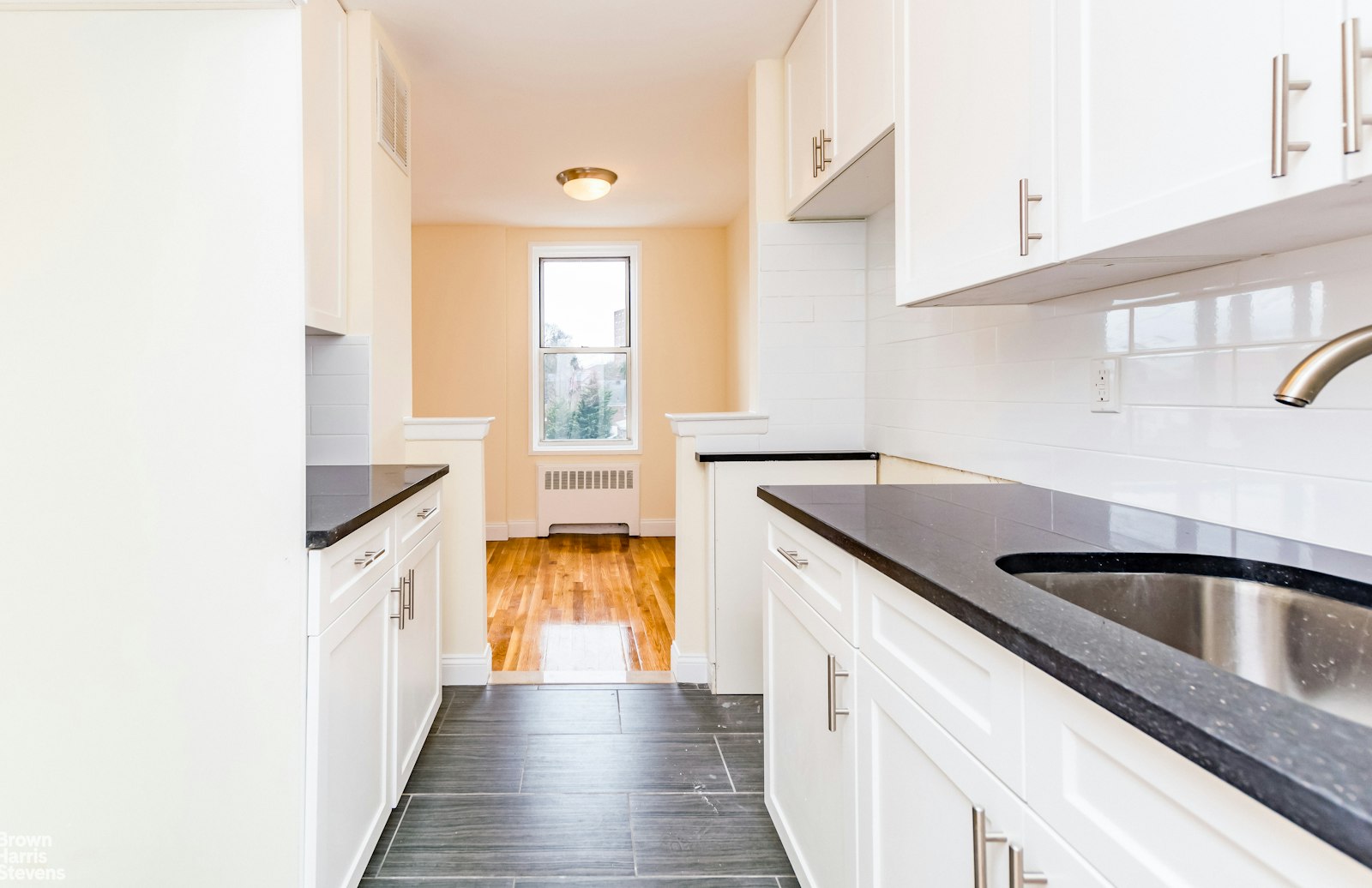 5715 Mosholu Avenue 6F North Riverdale Bronx NY 10471