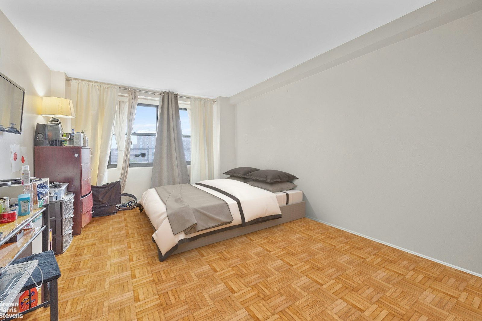 61-20 Grand Central Parkway Forest Hills Queens NY 11375