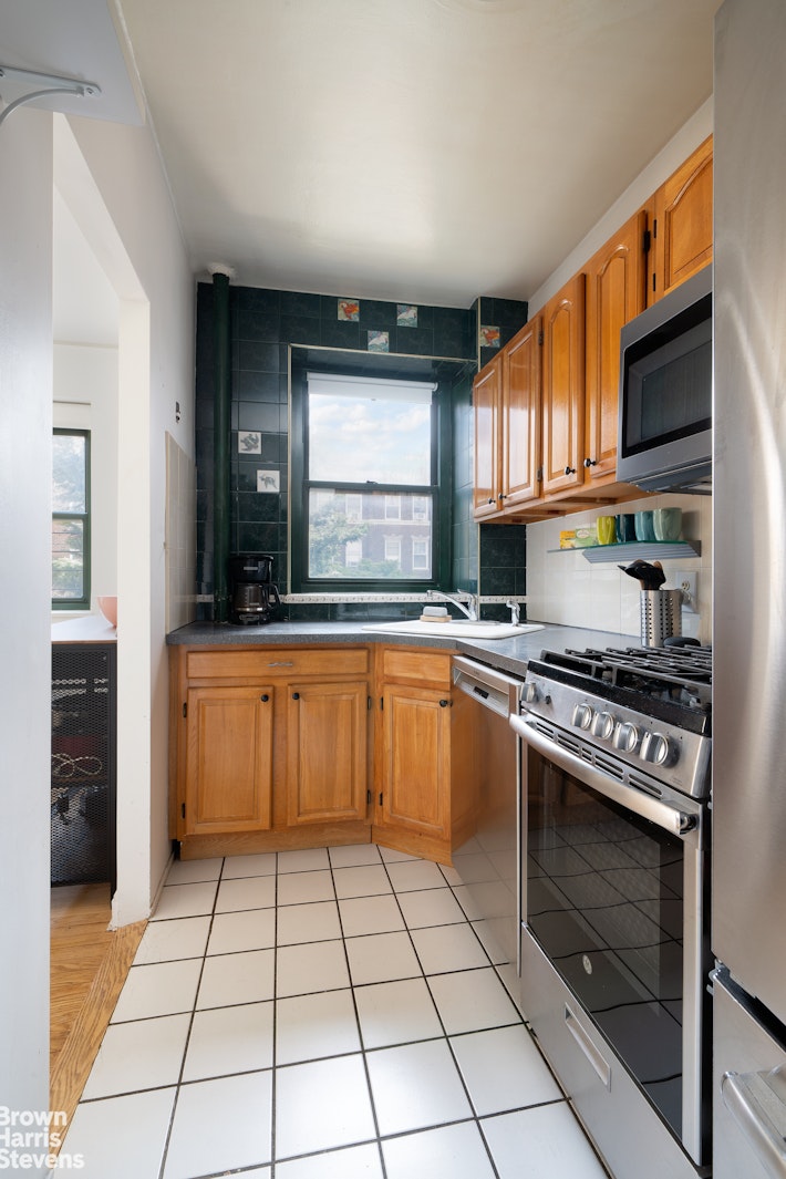 34-20 79th Street Jackson Heights Queens NY 11372