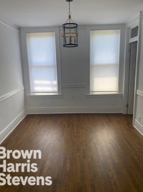 Rental Property at 199 Prince Street 9, Soho, NYC - Bedrooms: 2 
Bathrooms: 1 
Rooms: 4  - $6,500 MO.