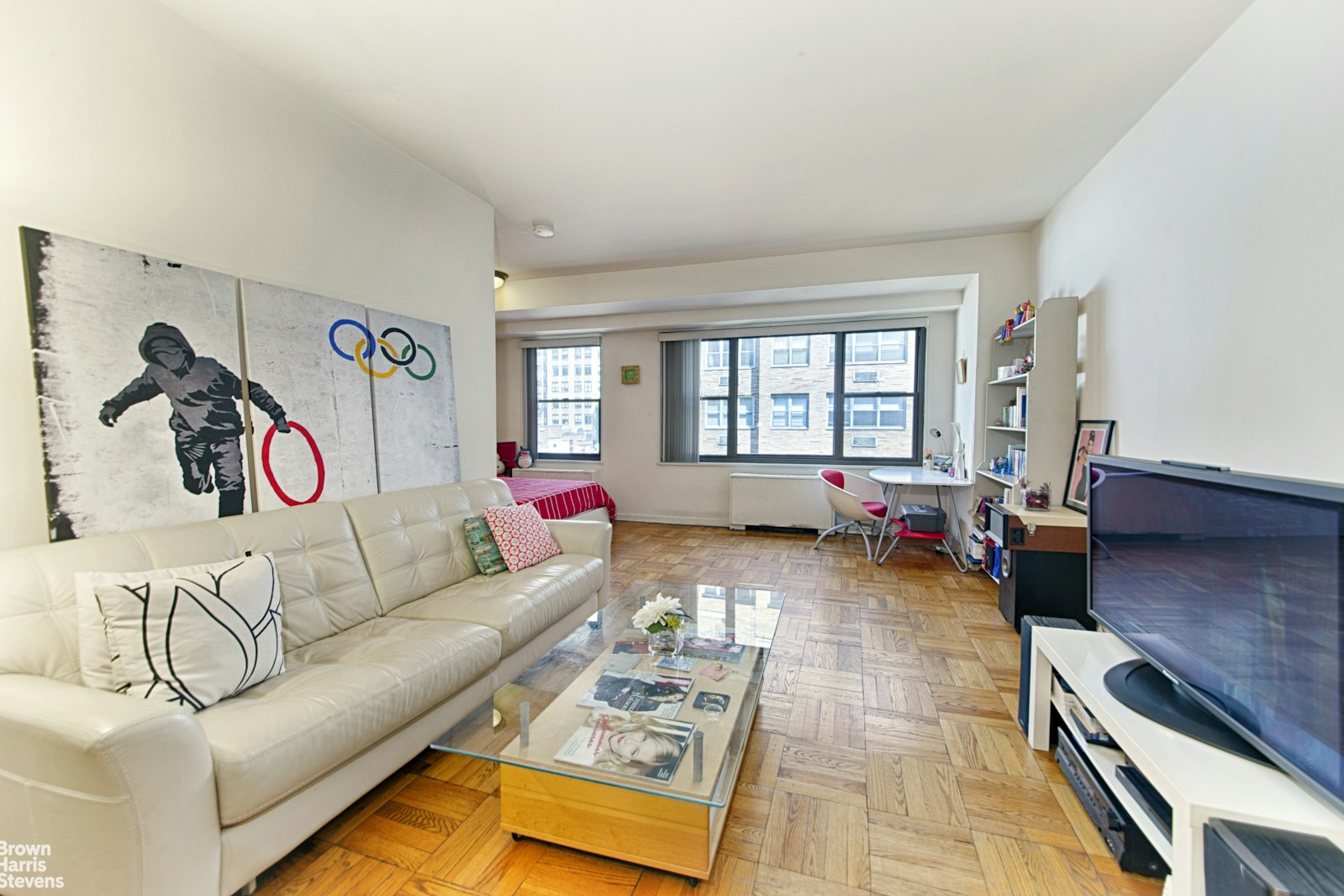 Photo 1 of 35 East 38th Street 10J, Midtown East, NYC, $3,150, Web #: 23449336