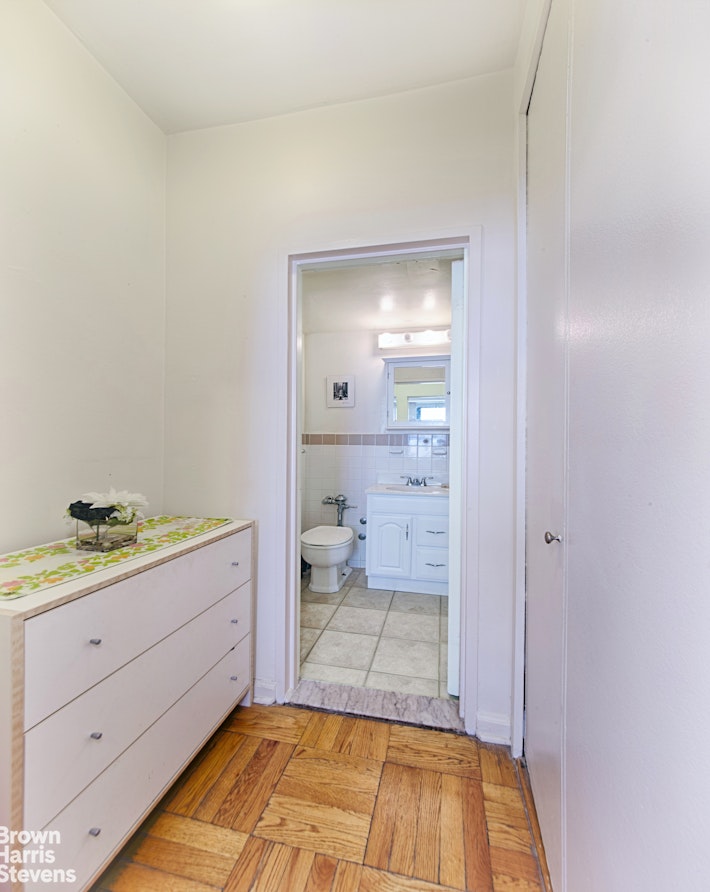 35 East 38th Street Murray Hill New York NY 10016