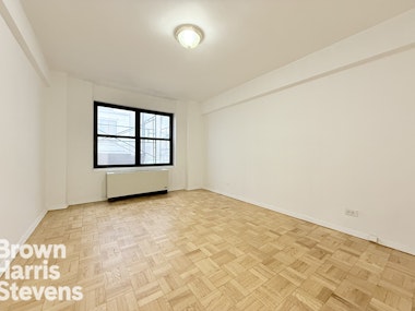 140 East 56th Street 2H, Midtown East, NYC - 1 Bedrooms  
1 Bathrooms  
3 Rooms - 