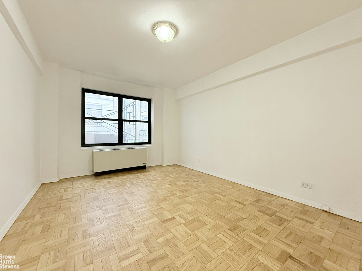 Photo 1 of 140 East 56th Street 2H, Midtown East, NYC, $3,850, Web #: 23450424