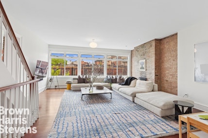 Property for Sale at 277 West 12th Street, West Village, NYC - Bedrooms: 8 
Bathrooms: 7.5 
Rooms: 17  - $15,000,000