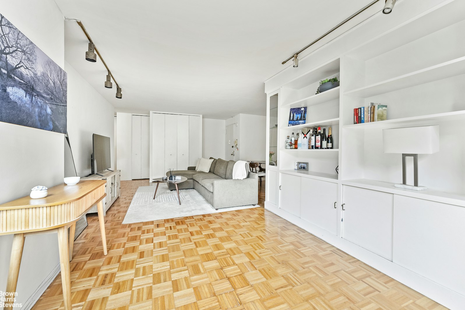 245 East 25th Street Kips Bay New York NY 10010