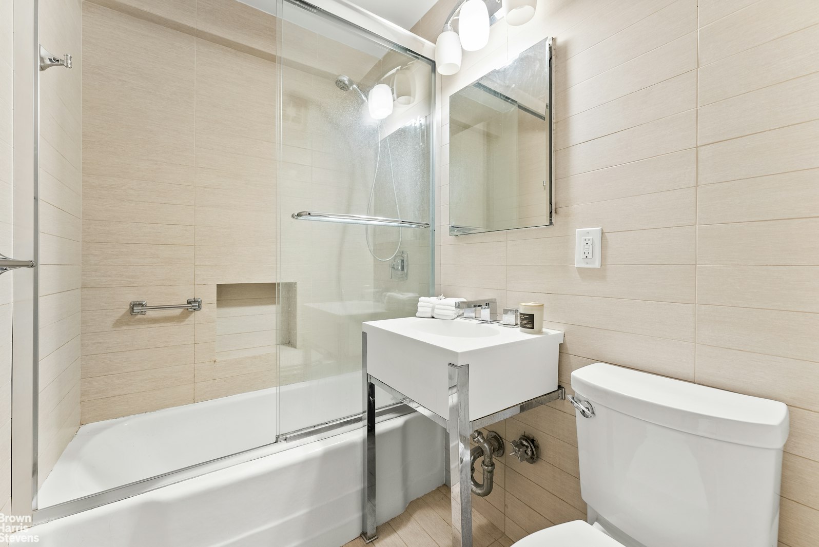 245 East 25th Street Kips Bay New York NY 10010