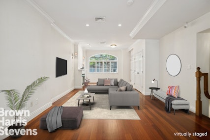 Rental Property at 307A Warren Street 1, Cobble Hill, Brooklyn, NY - Bedrooms: 2 
Bathrooms: 2 
Rooms: 5  - $8,000 MO.