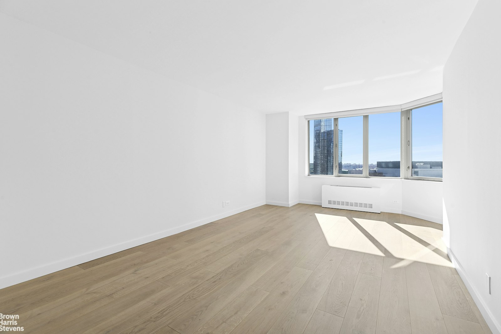 Photo 1 of 500 West 43rd Street 18J, Midtown West, NYC, $875,000, Web #: 23452877