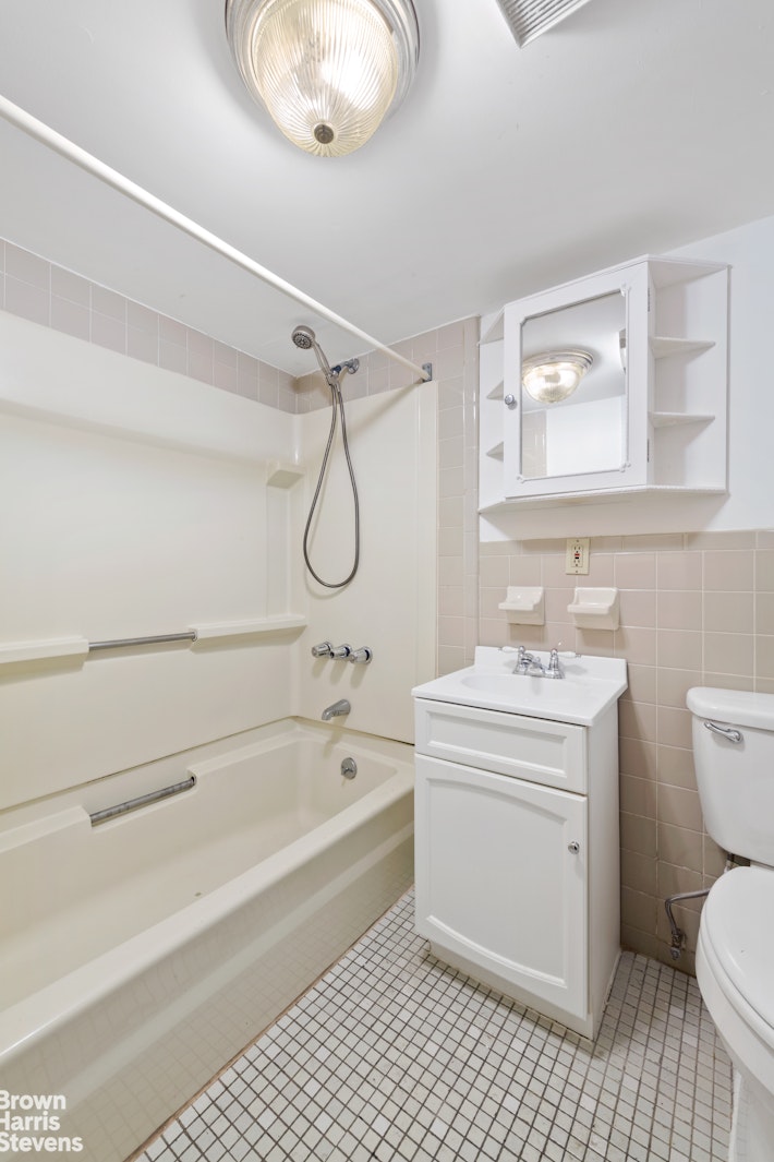 179 Carlton Avenue GARDEN Fort Greene Brooklyn NY 11205